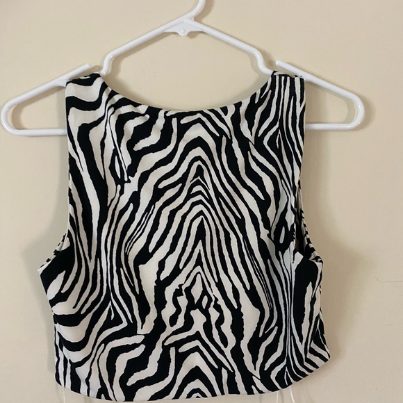 Princess Polly crop top - Picture 3 of 3